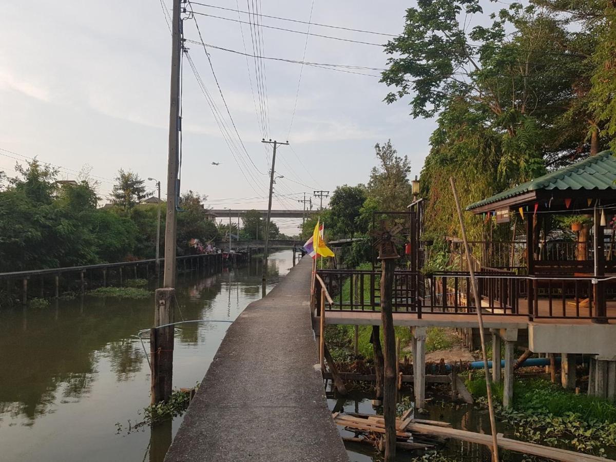 Songthai Suvarnabhumi Panzió Ban Khlong Si Kültér fotó